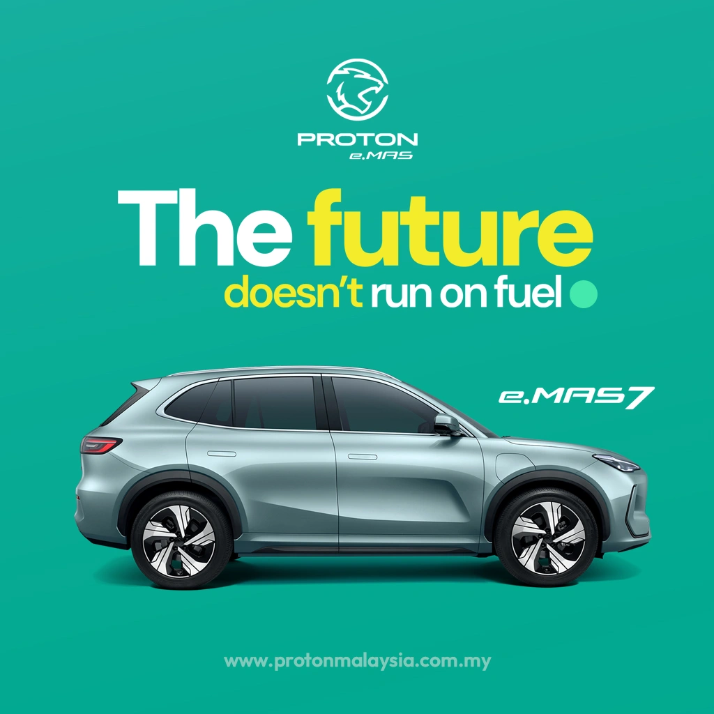 Poster e.MAS 7 dengan mesej The Future Doesn’t Run On Fuel.